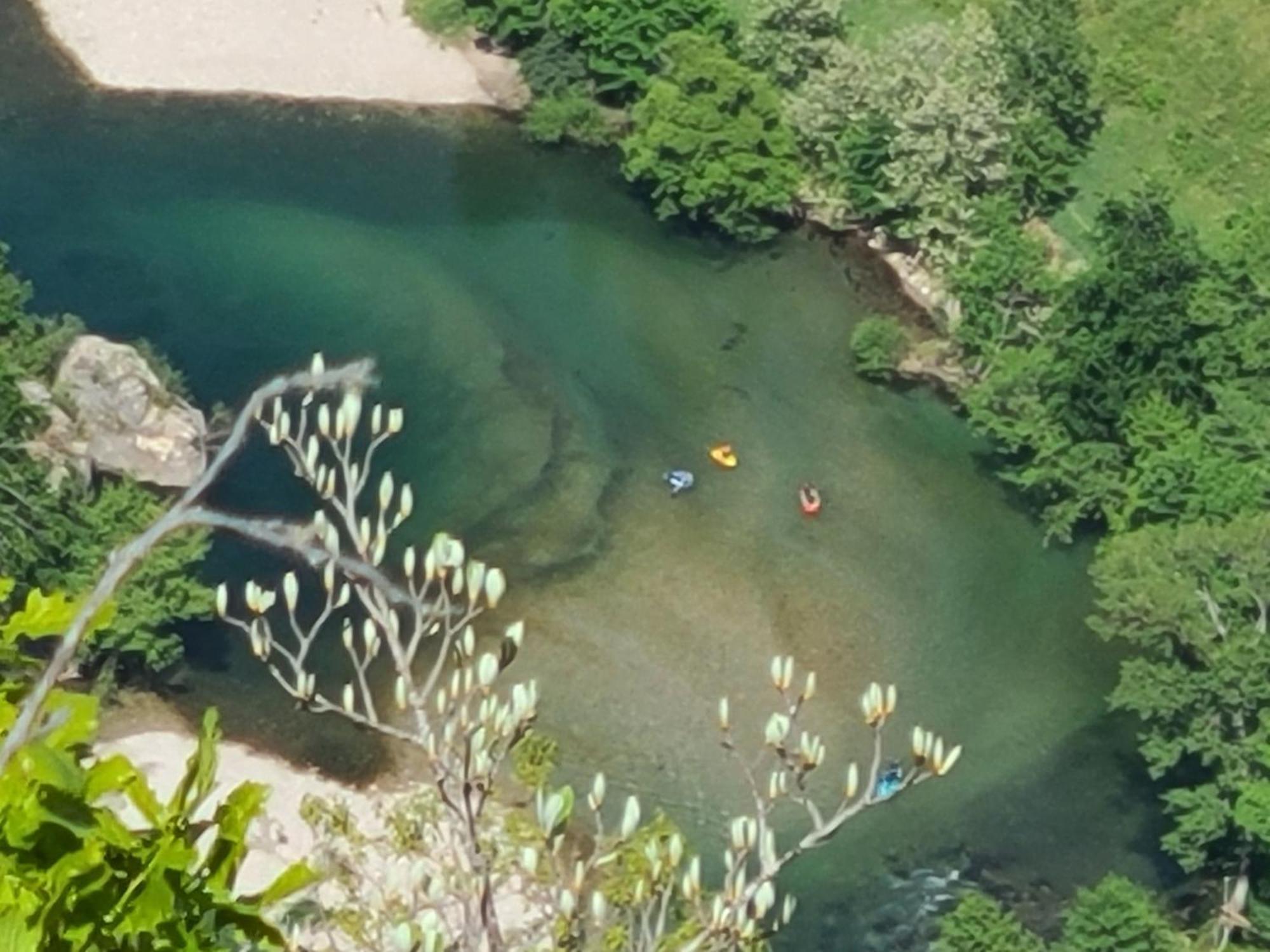 Gites La Boletiere Saint-Étienne-du-Valdonnez Εξωτερικό φωτογραφία
